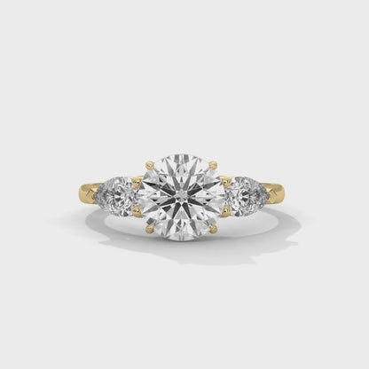 Three Stone Engagement Ring with Pears 18K | Lab Grown Diamond