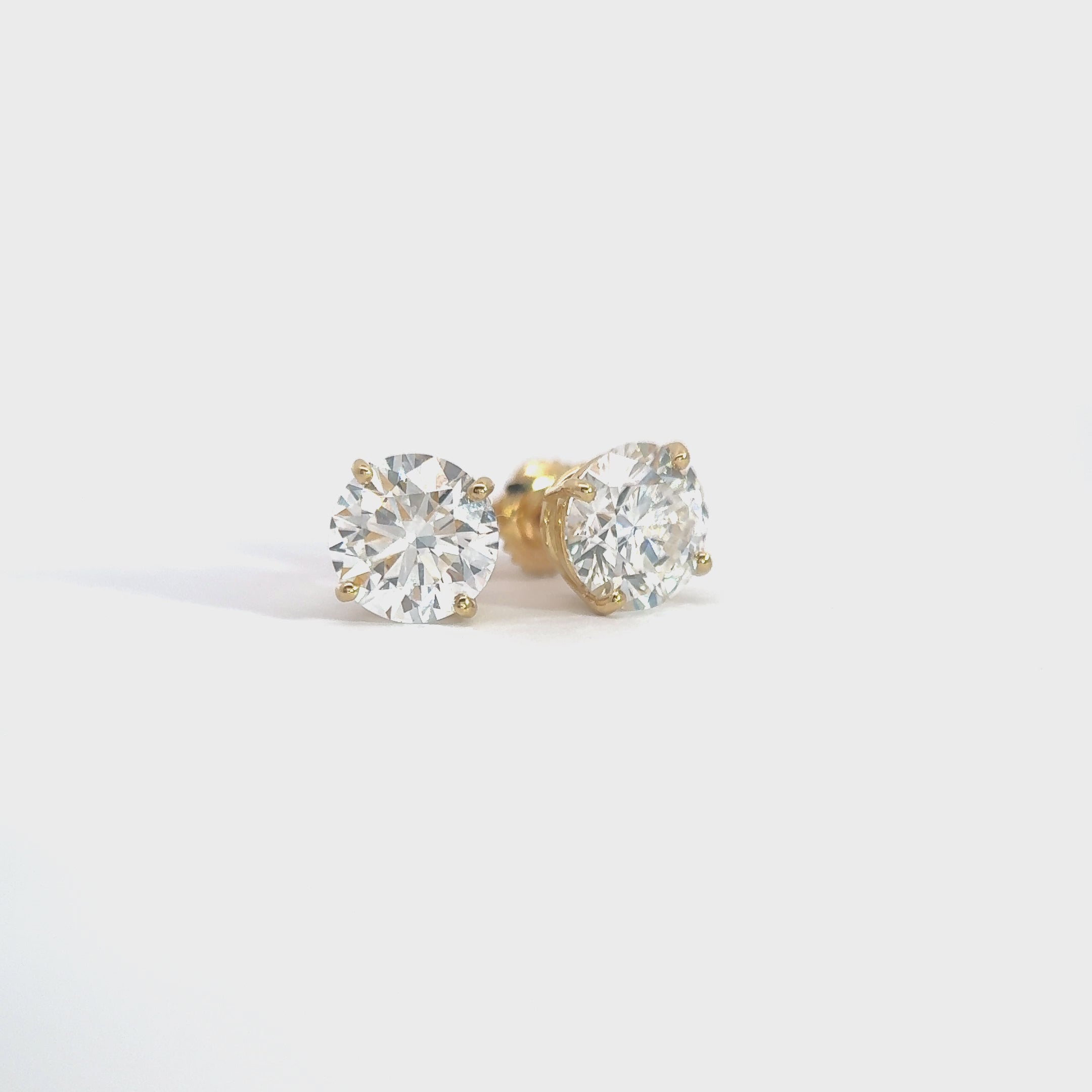 Round Cut Earrings 18k | Lab Grown Diamond